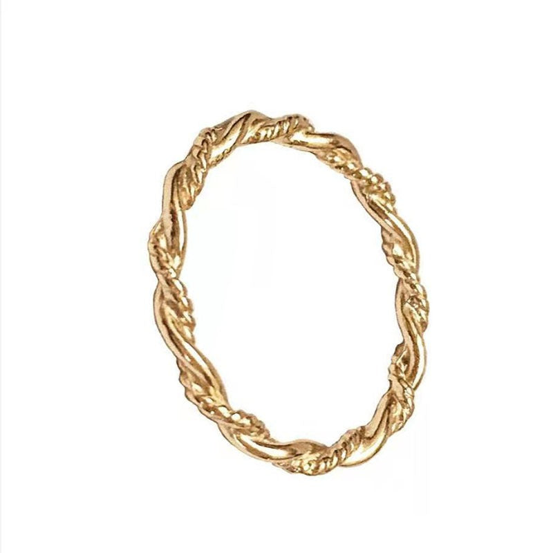 Aïcha – Gedrehter Ring im raffinierten Stil