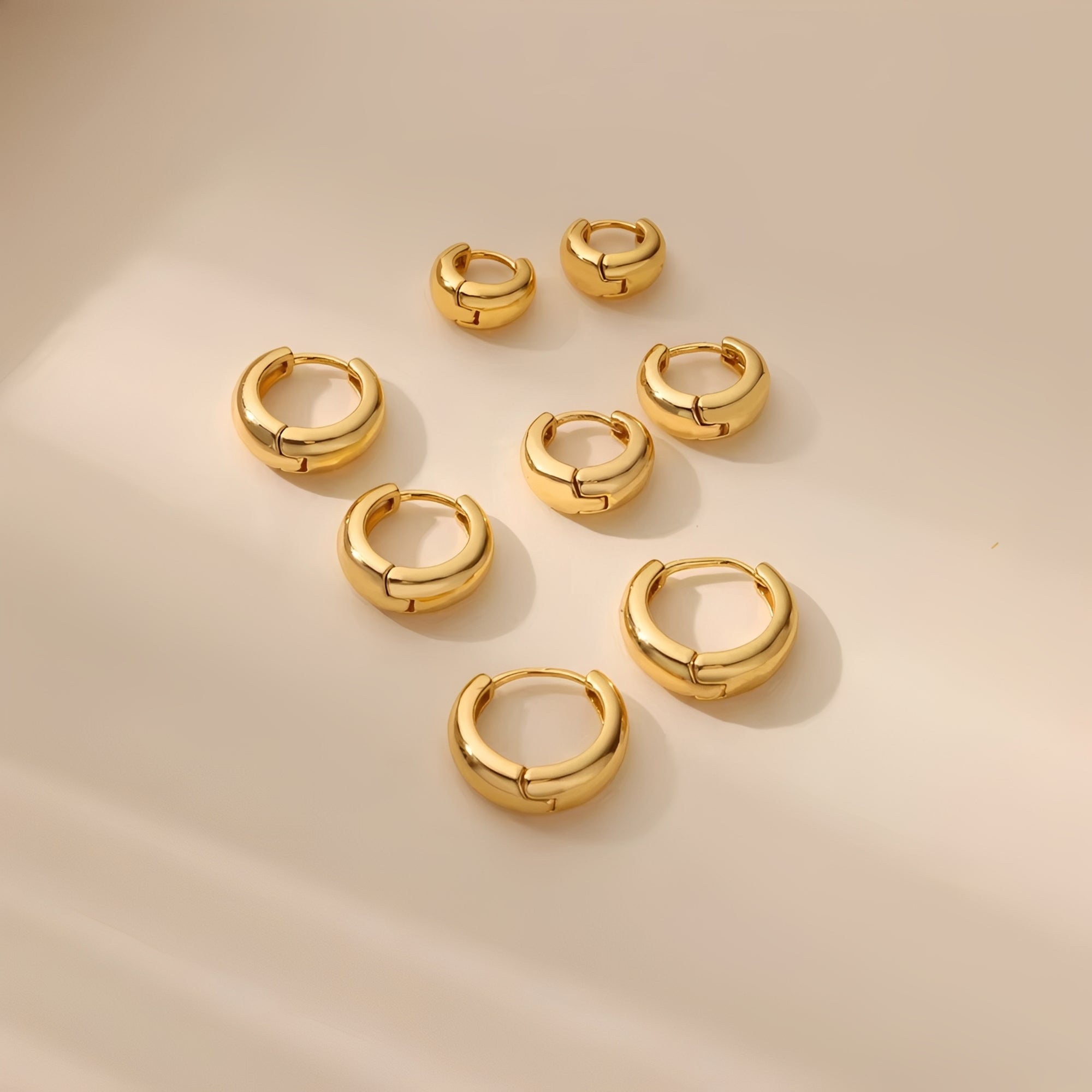 Elise – Minimalistische Creolen