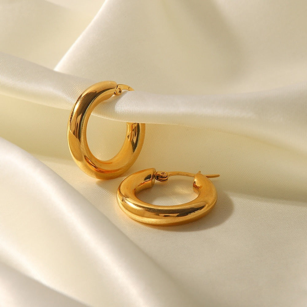 Cianne – Gefüllte goldene Creolen