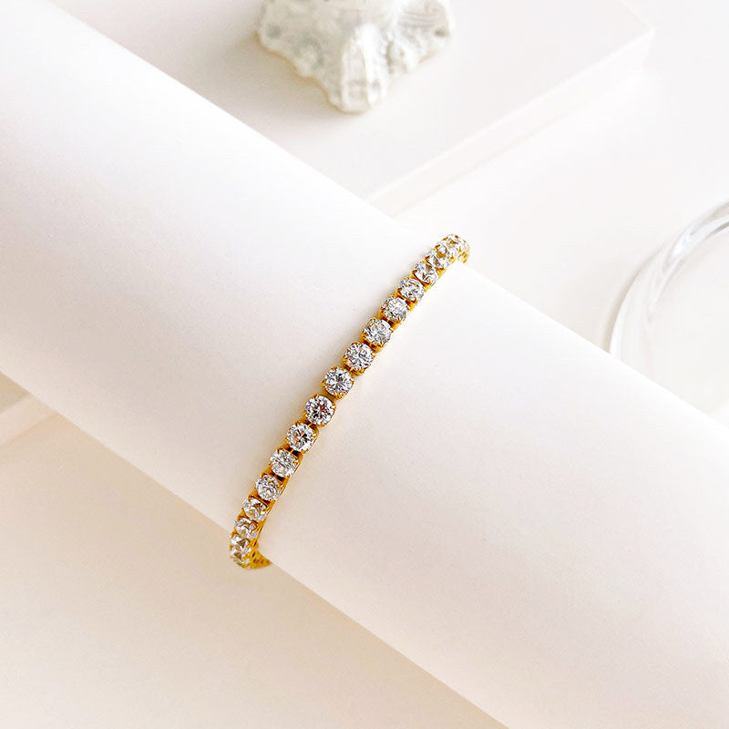 Ariana – Vollständig mit Diamanten besetztes Armband