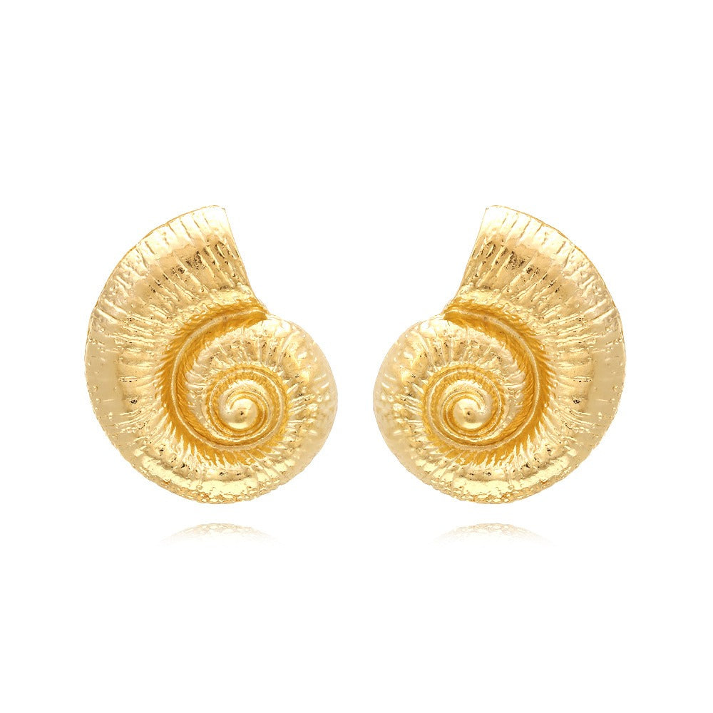 Pia – Elegante Muschel-Ohrringe