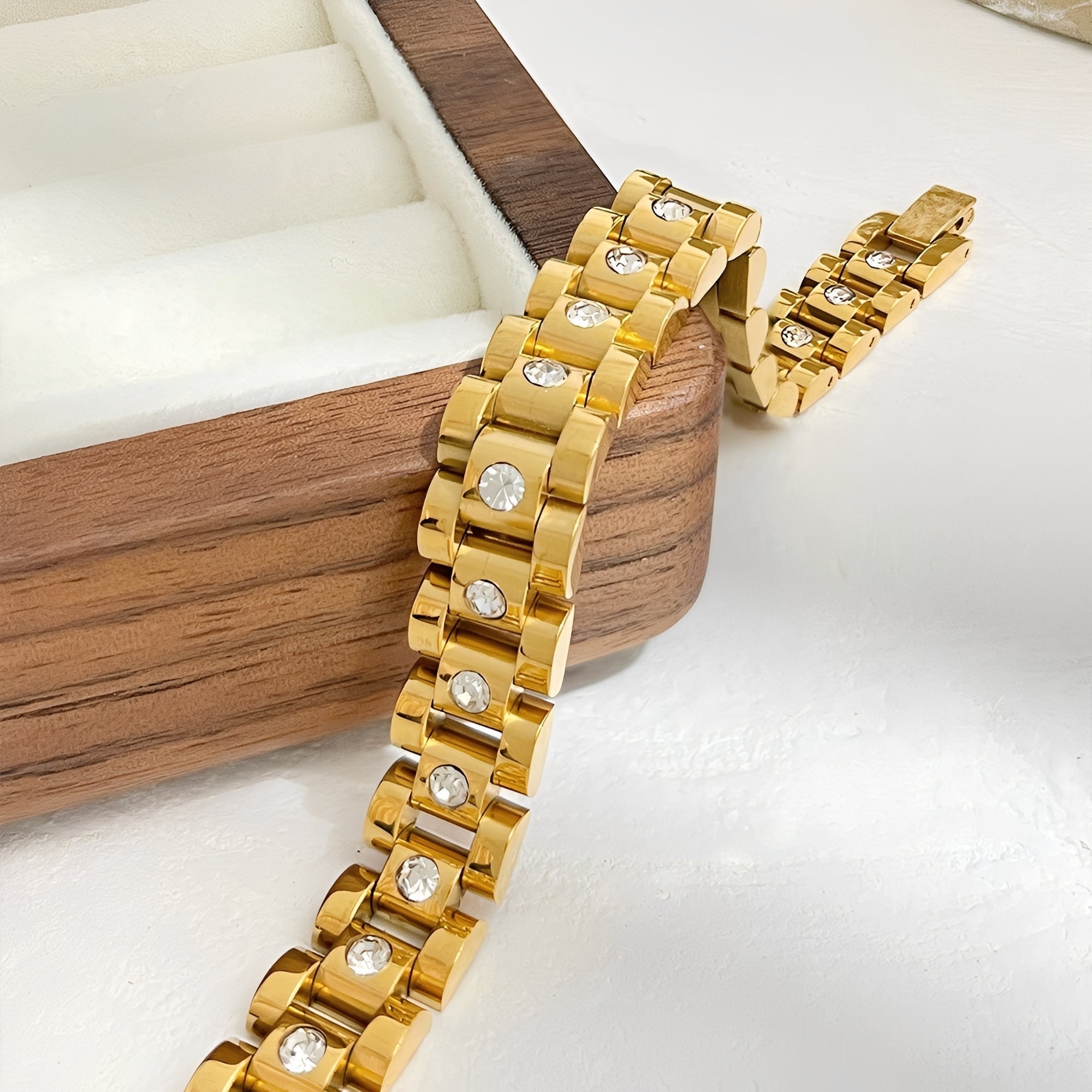 Jenelina – Elegante Armbanduhr