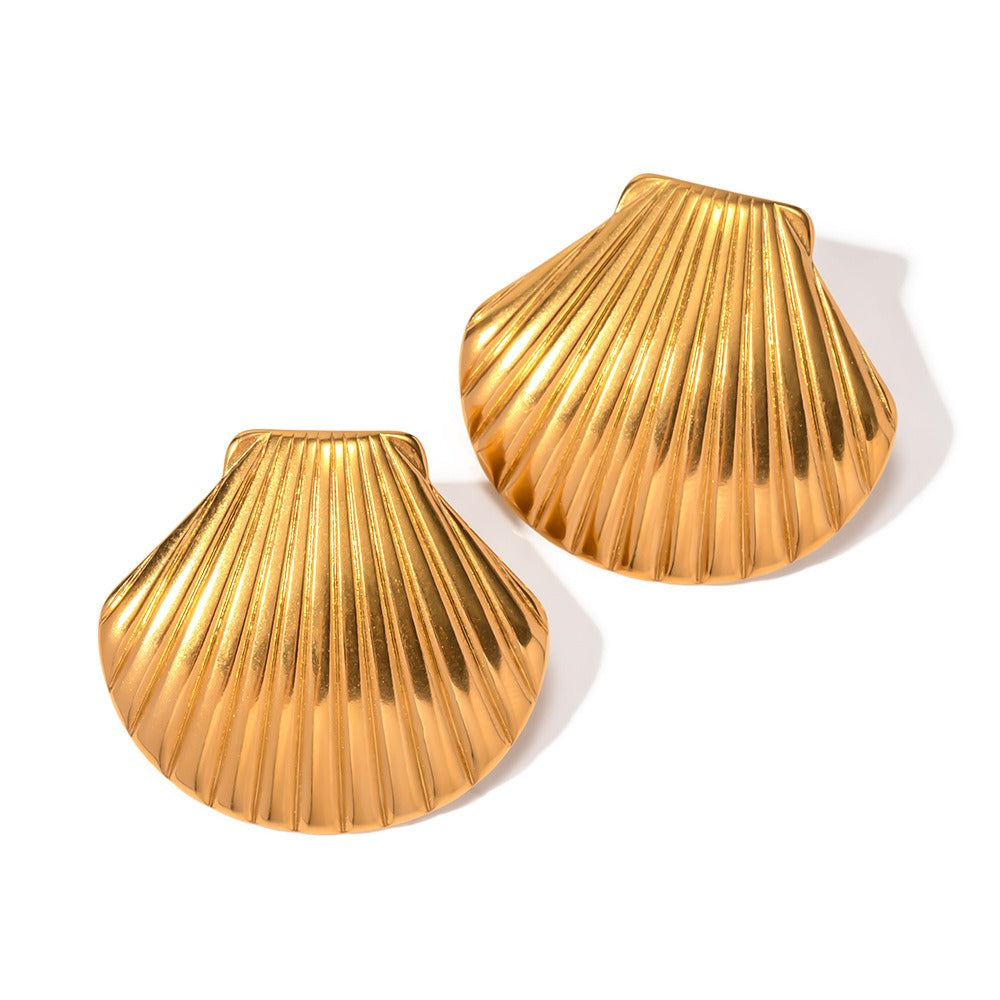 Miley – Goldene Muschel Ohrringe