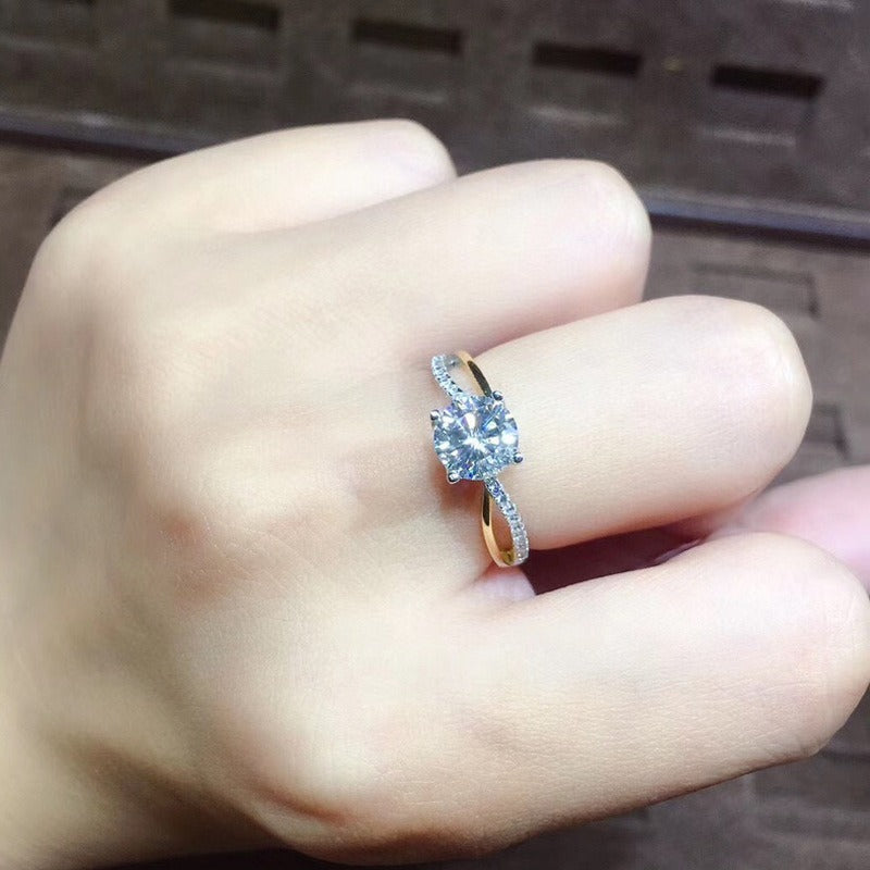 Jane – Ring aus Gold 18K