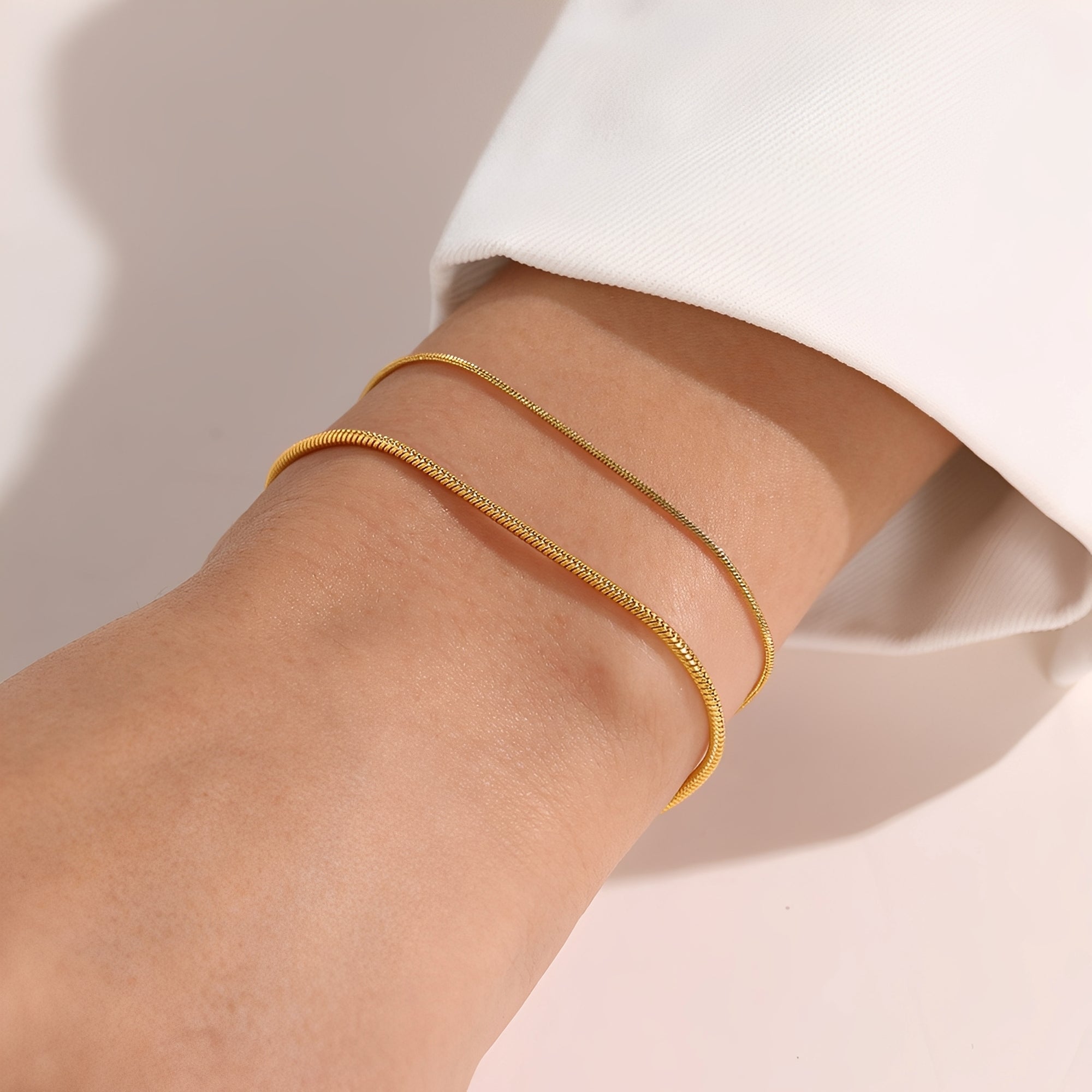 Pia – Elegantes Schlangenkettenarmband