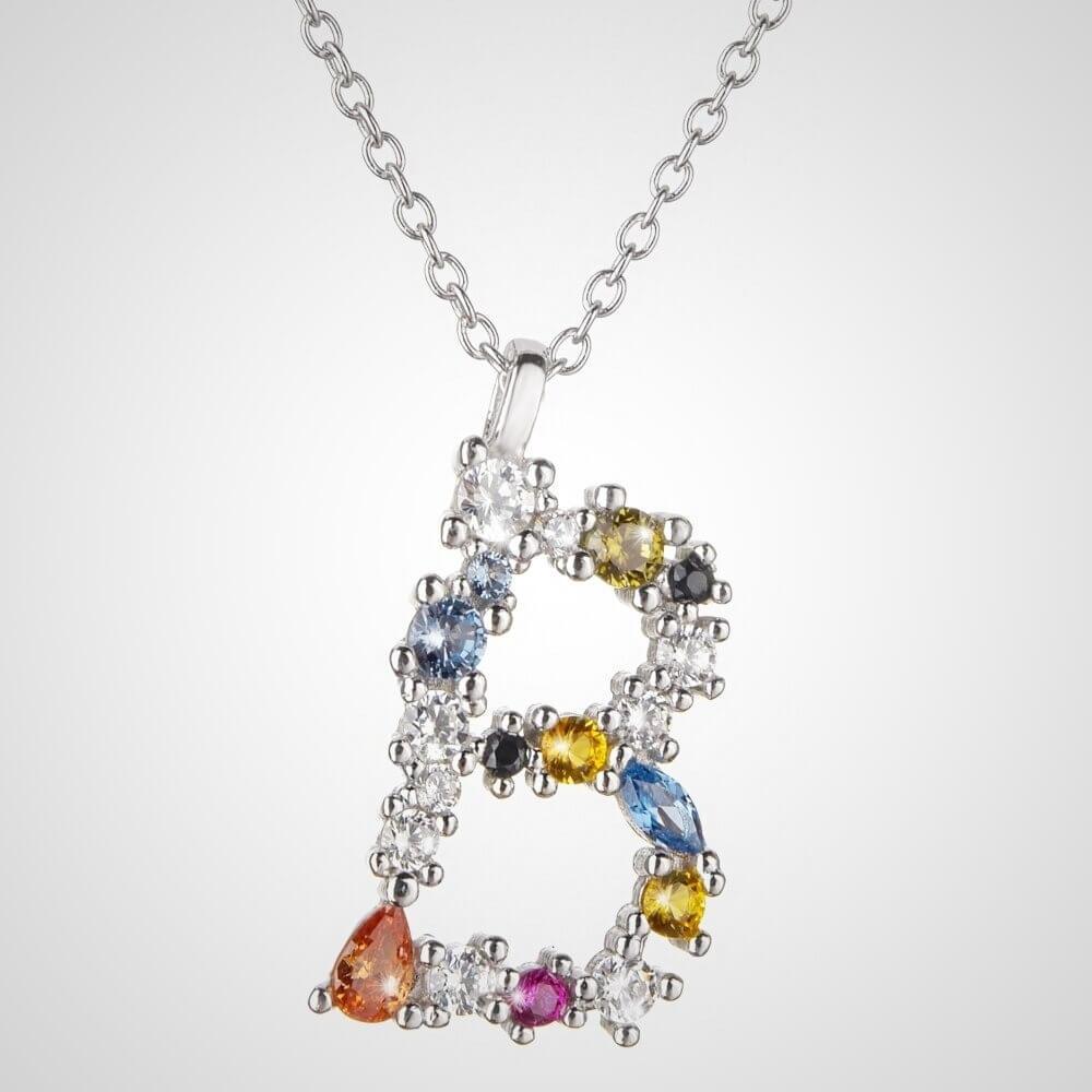 Nerina – Schmuck Leuchtender Initiale