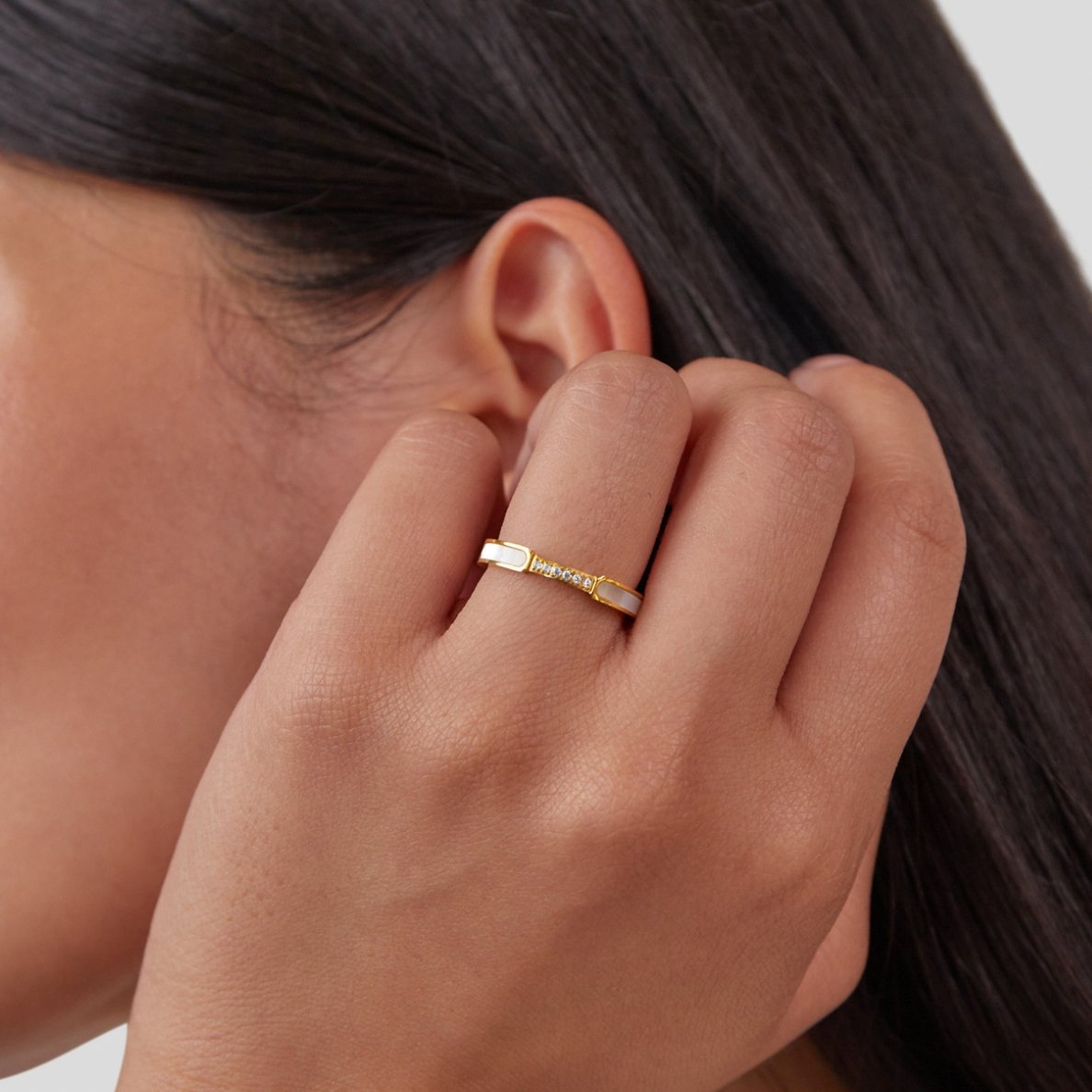Yassi – Ring Perle und Strahlende Kristalle