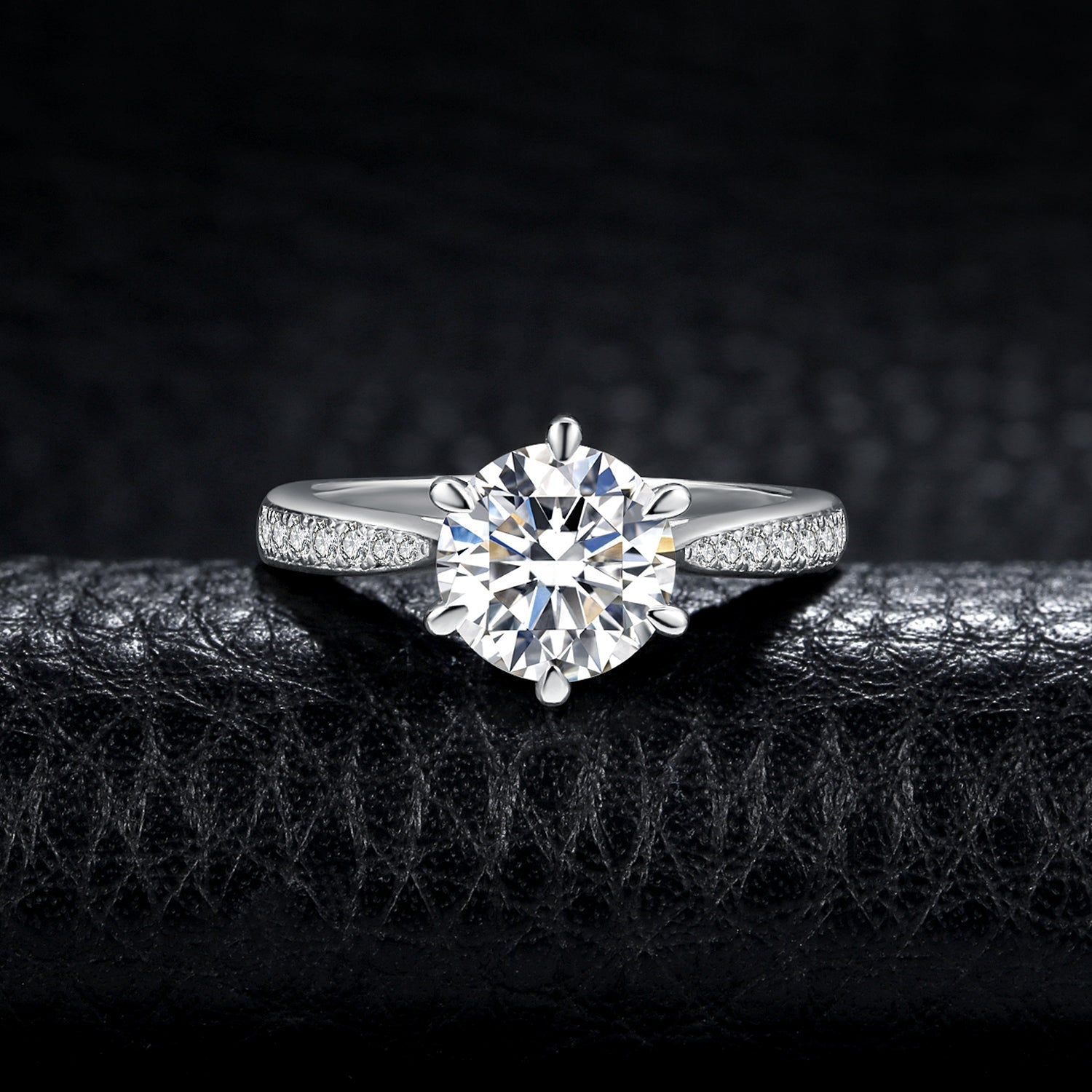 Brianna – Klassischer Silberring Pure Eleganz