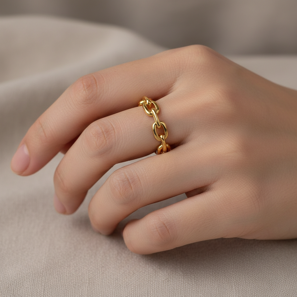 Cleo – Kettenring mit modernem Design