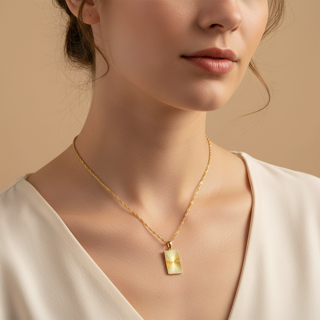 Aurelie – Halskette Sonne mit Medaille