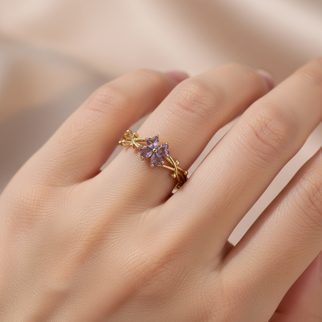 Clara – Verstellbarer Ring aus Zirkon mit glänzendem Finish