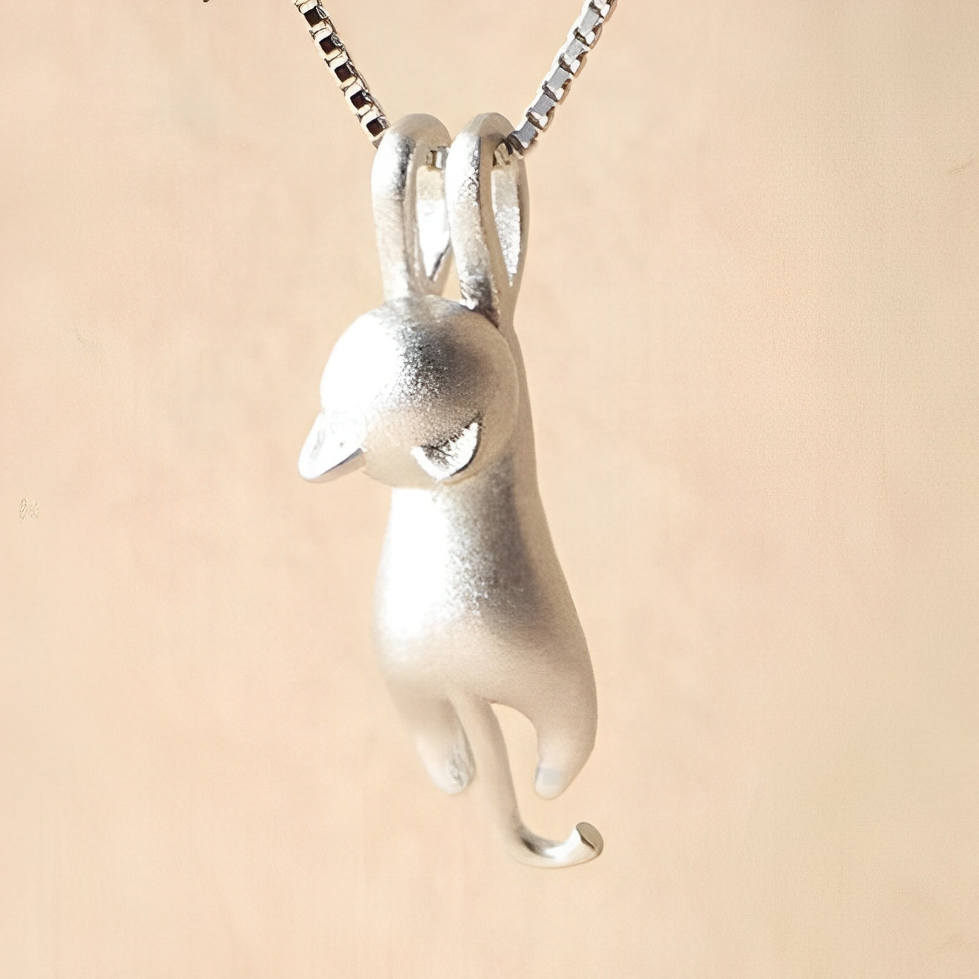 Mina – Kette Verspieltes Kätzchen aus 925 Silber