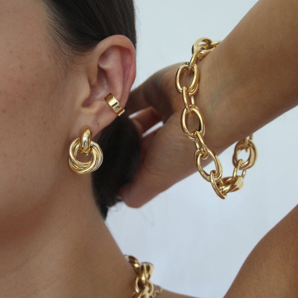 Rania – Goldene Ohrringe Verschlungenes Design