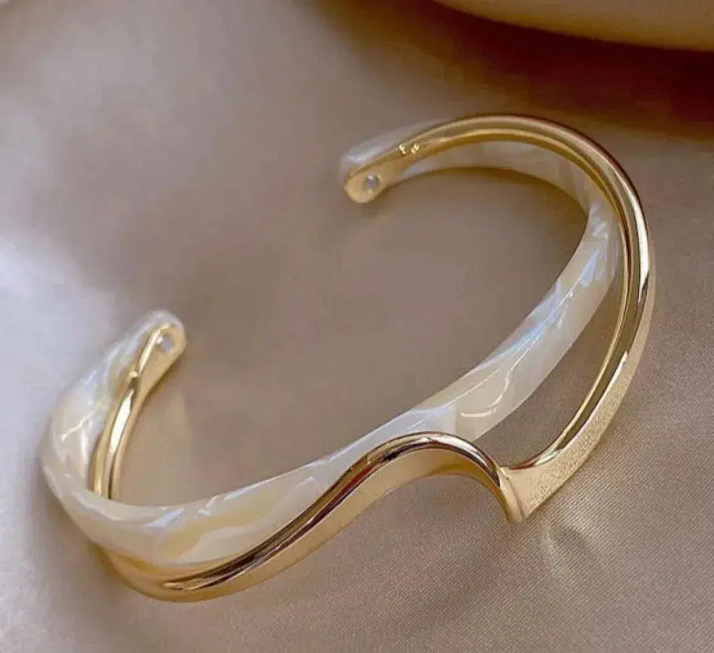 Bree – Armband mit weißem Opal